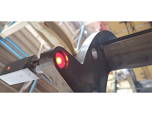 激光对中及水平度测量工具-激光接受靶上的光斑